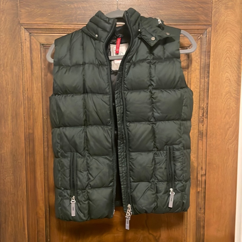 Green puffer vest, Bogner fire + ice, size small (4-6)